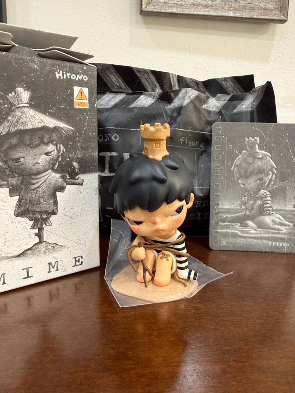 Hirono: Mime Series- Prison